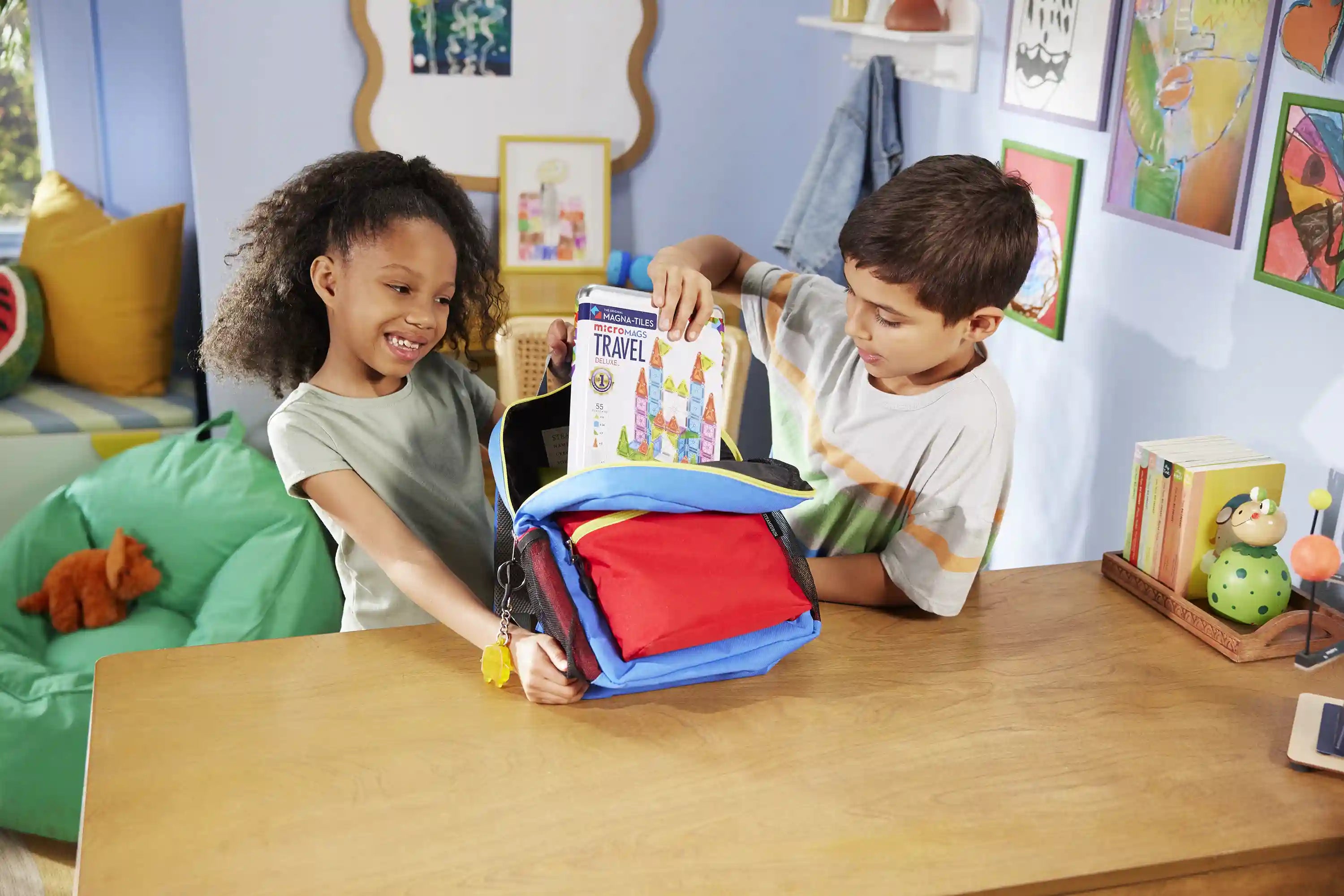 Travel Set Deluxe™ 55 Piece Set Secondary image
